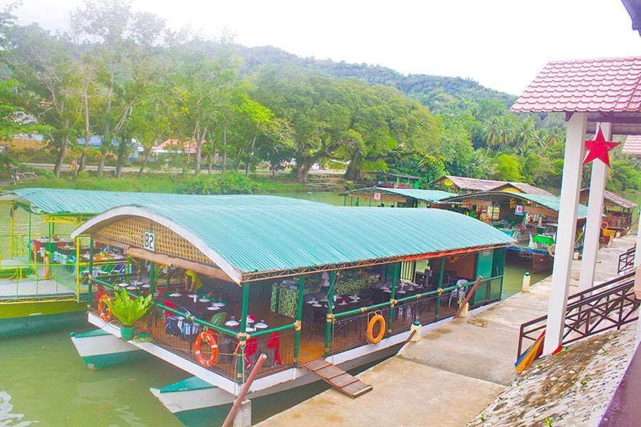 Loboc River Cruise - Top 10 Tourist Spots to Visit in Bohol, Philippines | Blushing Geek