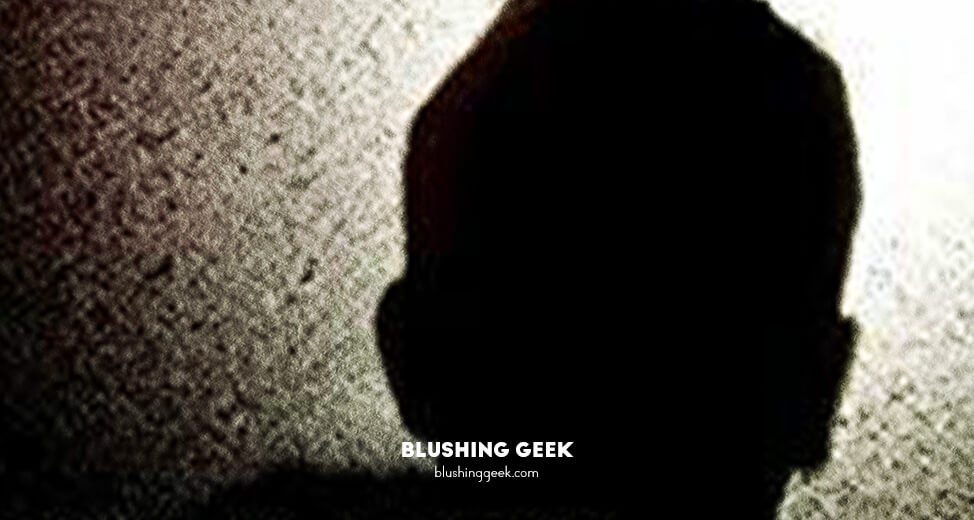 Book Review - A Stranger is Watching by Mary Higgins Clark | Blushing Geek