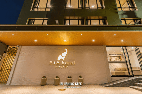 Review - P18 Hotel Bangkok | Blushing Geek